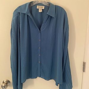 Green/blue long sleeve blouse - size L